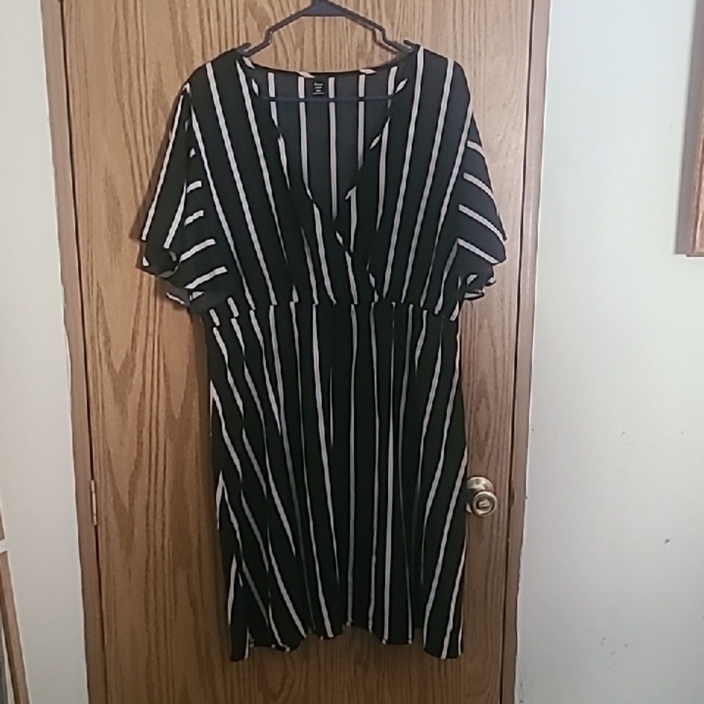 Black and White Striped V-Neck Dress